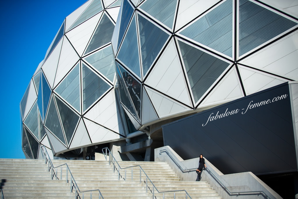 melbourne futuristic stadium