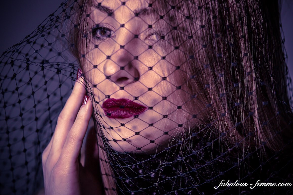 lace netting - face covered - girl portrait melbourne fashion