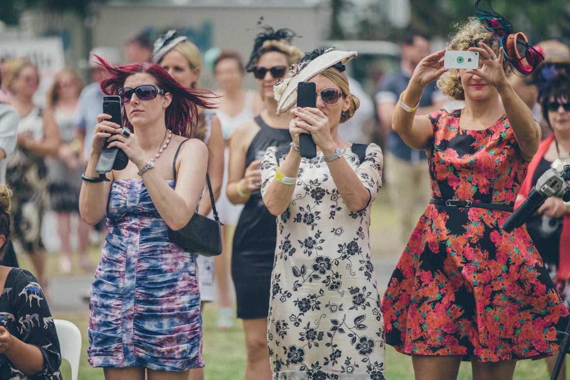 photography at melbourne spring races