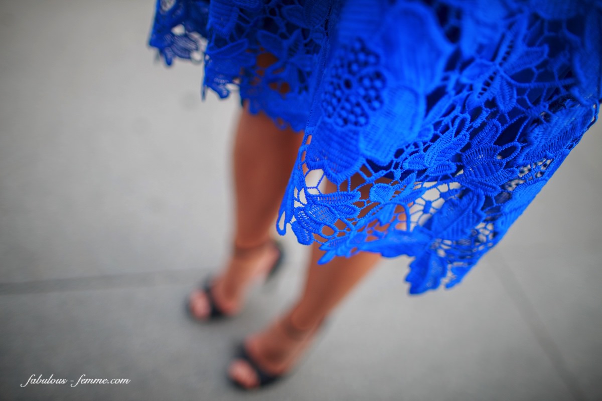lace dress in blue - luxury