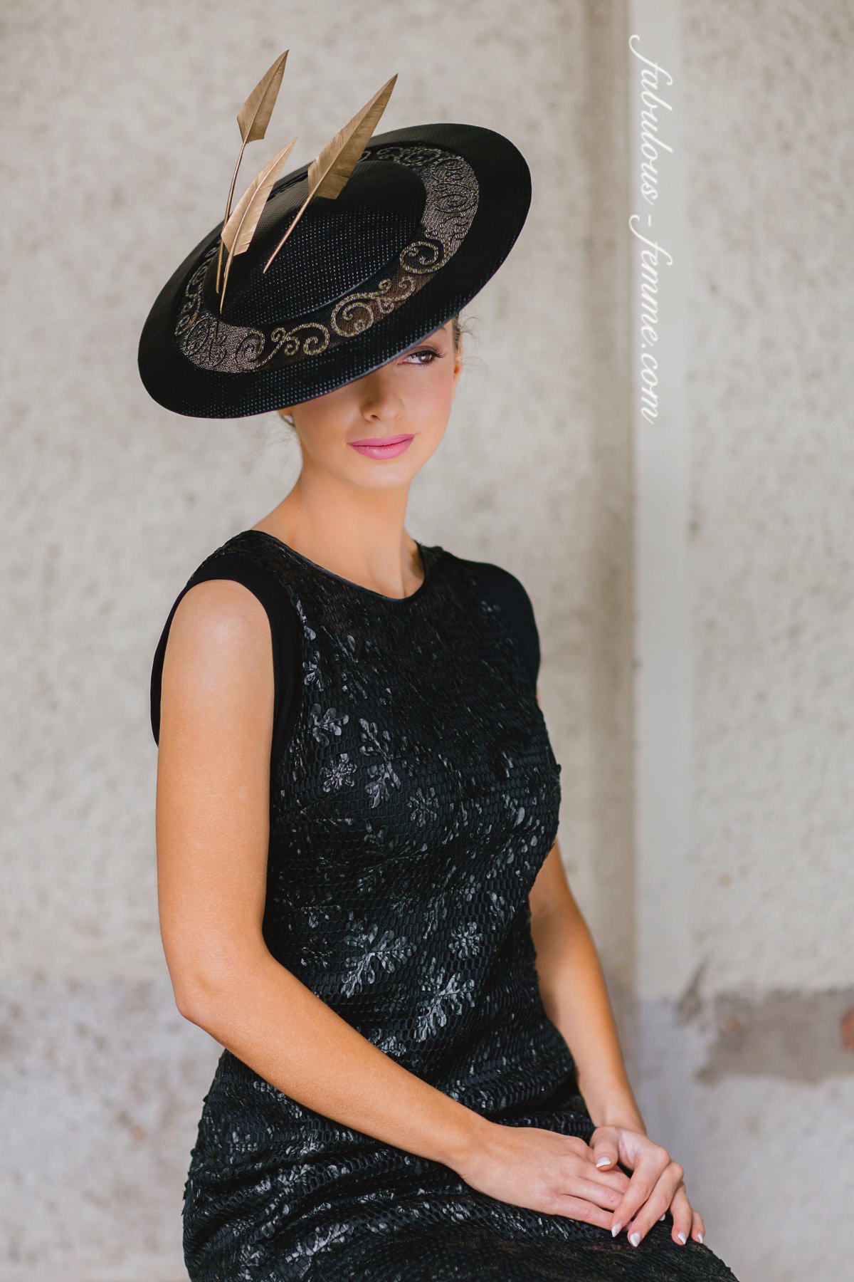 Derby Day - Hats with matching outfit in black and white - new trends
