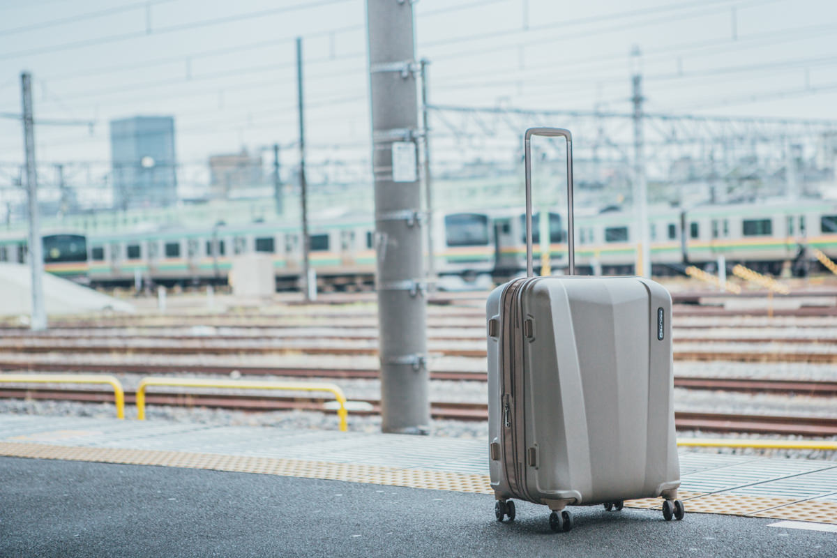 travel light with a medium sized suitcase - travel suitcase