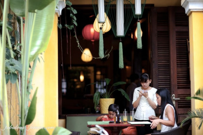 Tasting Vietnamese - Hoi An Restaurant - Morning Glory