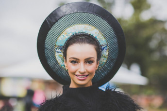 Mornington Cup Fashions on The Field 2016