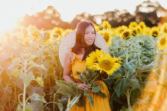 Field of Happiness - Sunflowerfield near Melbourne