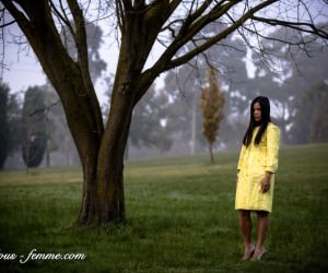 fashion blogging in melbourne - foggy morning for a yellow outfit