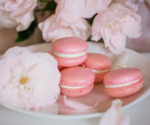 French macarons recipe - How to make them at home!